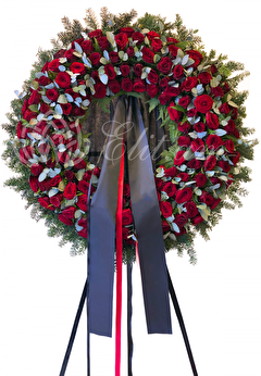 Венок из Бордовых Роз