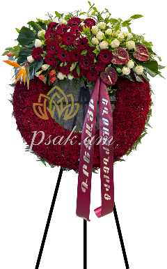 A wreath of everlastings and anthuriums