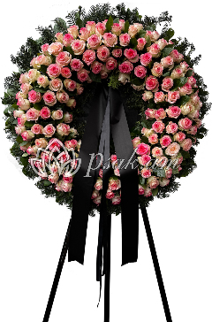 Ջումելիա Վարդերով Ծաղկեպսակ