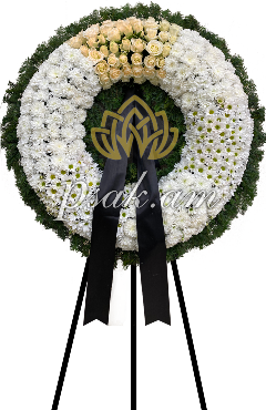 Սպիտակ Ծաղկեպսակ Քրիզանտեմաներով